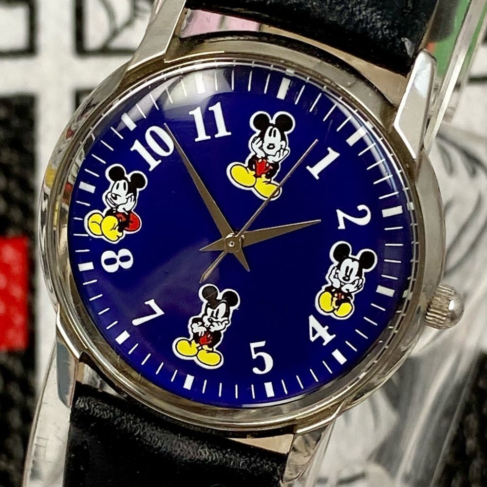 Vintage Fossil X Disney Mickey Mouse Color Changing “Mood” Watch - Picture 4 of 16